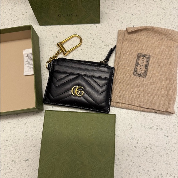 Gucci GG MARMONT KEYCHAIN WALLET, Black, Authentic - Picture 9 of 10